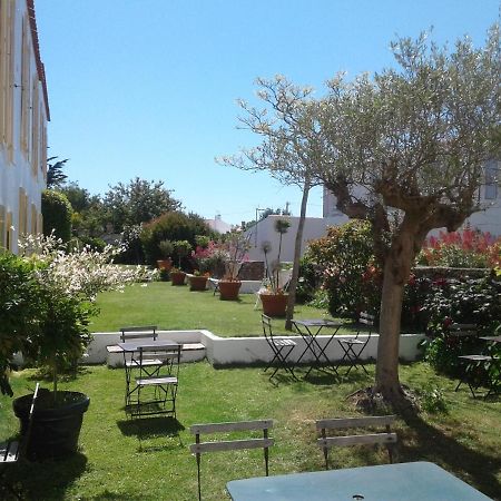 Hotel L'Escale A L'Ile D'Yeu Exterior foto